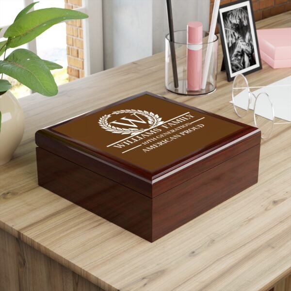 WILLIAMS Personalized Family Jewelry Box - American Proud Design - Image 5